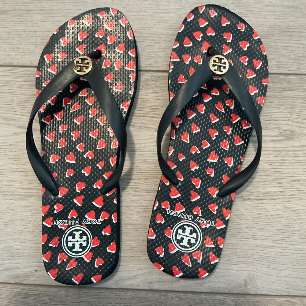 Tory Burch Black and red Pattern Flip Flops